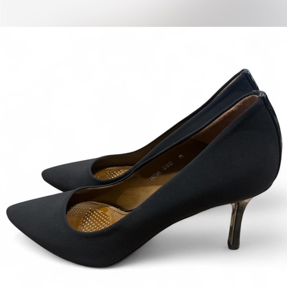 Donald Pliner Women’s size 8